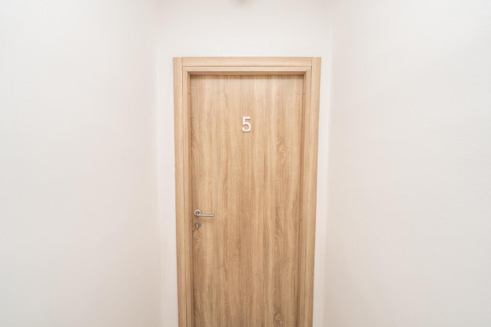 Central Room 128L 巴勒莫 外观 照片